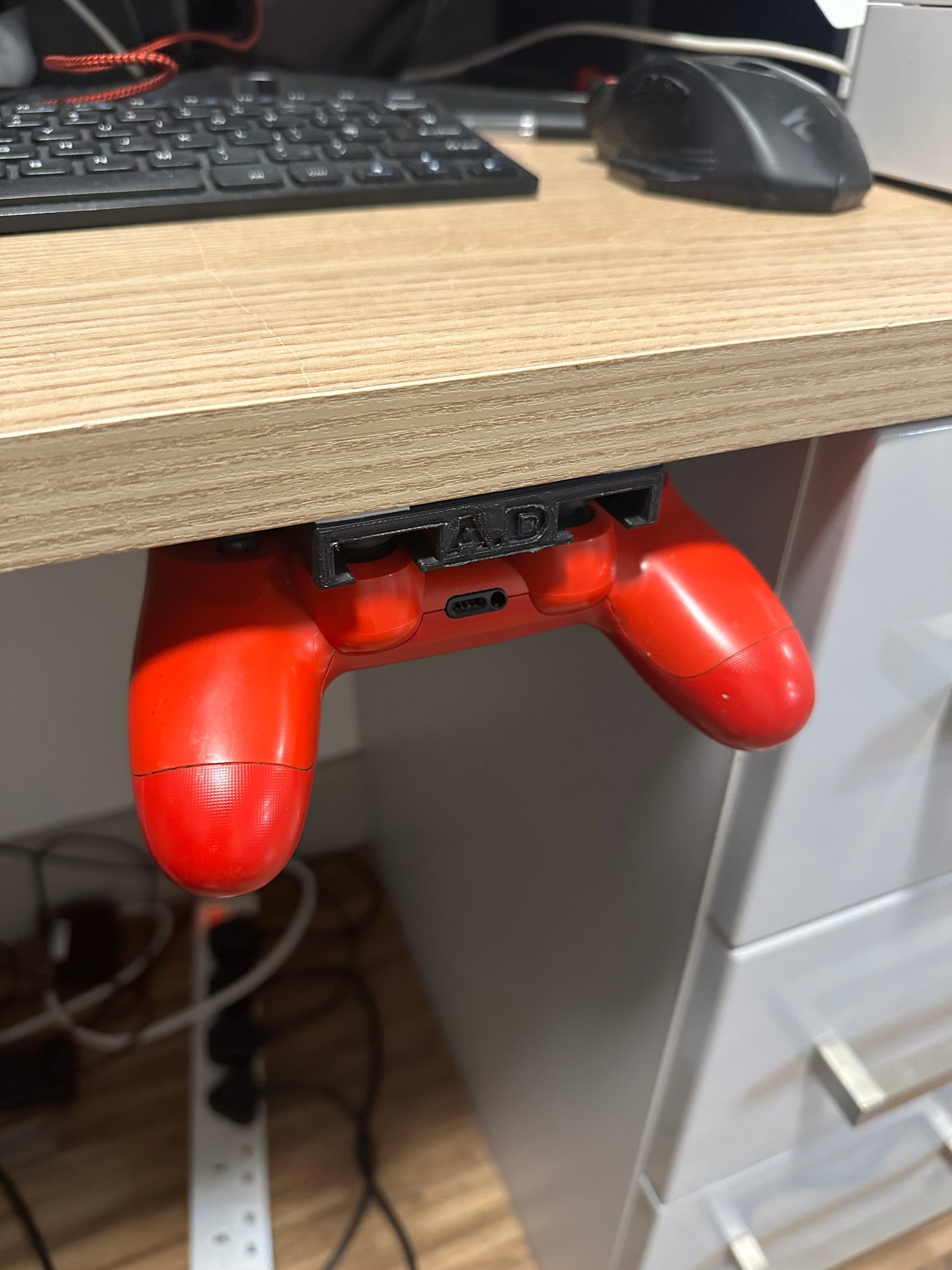 Under Desk Controller Mount I PS4/PS5 and Xbox Controller Mount